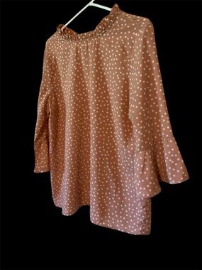Polka Dot Ruffle Hem Women's Les. Amis  -peach and white polka dot